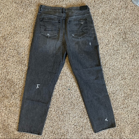 AE High Waisted Mom Jeans - Picture 6 of 6